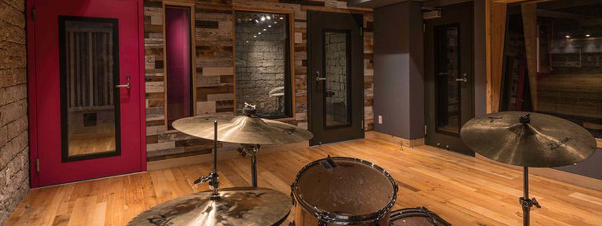 Studio_Acoustic_Doors